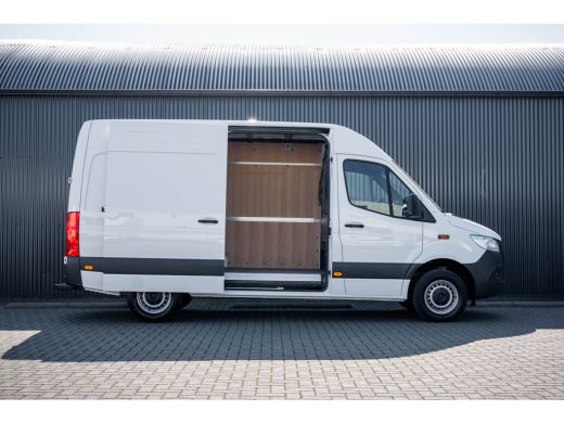 Mercedes-Benz Sprinter 317 CDI L2H2 | Automaat | Facelift | Mbux | Camera | Cruise | | Climatronic ActivLease financial lease