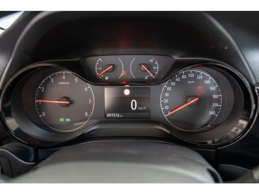 Opel Corsa 1.2 Edition | Parkeersensoren | Apple Carplay & Android Auto | Airco | Cruise Controle | Bluetooth | ActivLease financial lease