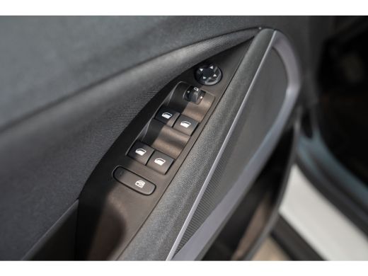 Opel Crossland 1.2 Turbo Edition | Navigatie | Camera | Parkeersensoren | Airco | LED | Cruise Controle | Apple ... ActivLease financial lease