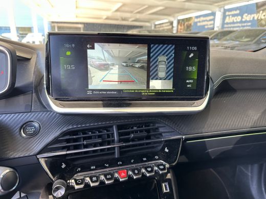 Peugeot 2008 1.2 PureTech GT | Achterbank in delen neerklapbaar | Achteruitrijcamera | Airco (automatisch) ActivLease financial lease