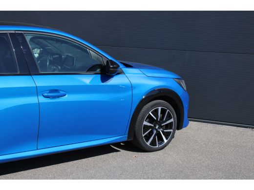 Peugeot 208 1.2 PureTech GT Pack | Navigatie | Camera | Panoramadak | Stoelverwarming | NL auto | 1e Eigenaar... ActivLease financial lease