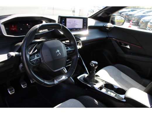 Peugeot 208 1.2 PureTech GT Pack | Navigatie | Camera | Panoramadak | Stoelverwarming | NL auto | 1e Eigenaar... ActivLease financial lease