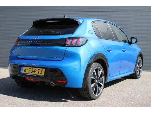 Peugeot 208 1.2 PureTech GT Pack | Navigatie | Camera | Panoramadak | Stoelverwarming | NL auto | 1e Eigenaar... ActivLease financial lease