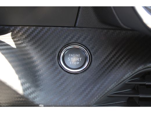 Peugeot 208 1.2 PureTech GT Pack | Navigatie | Camera | Panoramadak | Stoelverwarming | NL auto | 1e Eigenaar... ActivLease financial lease