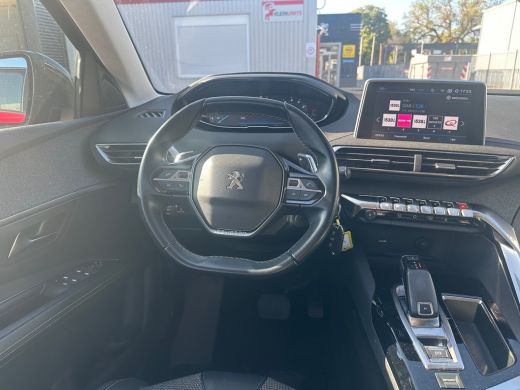 Peugeot 3008 1.2 PureTech Allure Camera | Afneembare Trekhaak | Stof/Leder | Cruise | Climate | DAB | LED | Ca... ActivLease financial lease