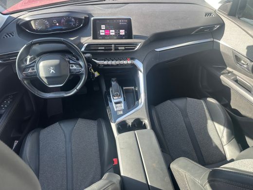 Peugeot 3008 1.2 PureTech Allure Camera | Afneembare Trekhaak | Stof/Leder | Cruise | Climate | DAB | LED | Ca... ActivLease financial lease