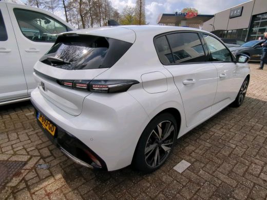 Peugeot 308 1.2 PureTech Allure | Navigatie | Camera | Apple carplay | NL auto | 1e Eigenaar | 43.000km | Blu... ActivLease financial lease