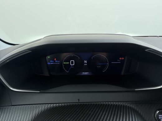 Peugeot e-208 Allure | Elektrische parkeerrem | Elektrische parkeerrem | Extra getinte achterste zijruiten en a... ActivLease financial lease
