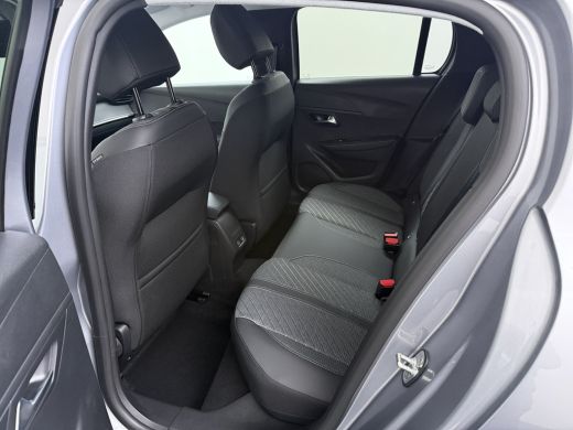 Peugeot e-208 Allure | Elektrische parkeerrem | Elektrische parkeerrem | Extra getinte achterste zijruiten en a... ActivLease financial lease