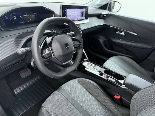 Peugeot e-208 Allure | Elektrische parkeerrem | Elektrische parkeerrem | Extra getinte achterste zijruiten en a... ActivLease financial lease