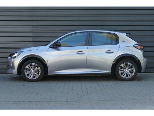 Peugeot e-208 EV 136PK 50KWH ACTIVE PACK AUTOMAAT / NAVI / 16"LMV / LED / CLIMA / PDC / BLUETOOTH / CRUISECONTR... ActivLease financial lease