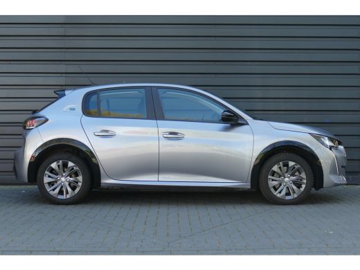 Peugeot e-208 EV 136PK 50KWH ACTIVE PACK AUTOMAAT / NAVI / 16"LMV / LED / CLIMA / PDC / BLUETOOTH / CRUISECONTR... ActivLease financial lease