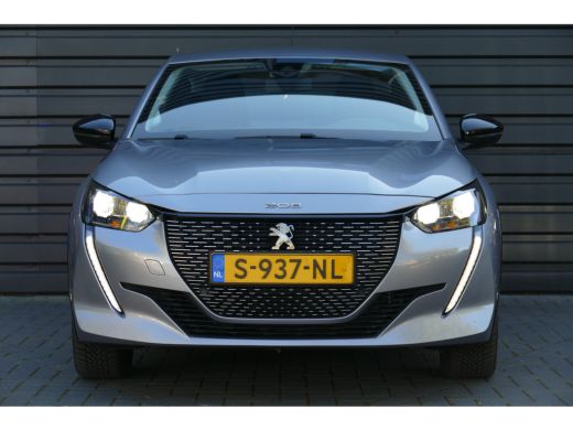 Peugeot e-208 EV 136PK 50KWH ACTIVE PACK AUTOMAAT / NAVI / 16"LMV / LED / CLIMA / PDC / BLUETOOTH / CRUISECONTR... ActivLease financial lease