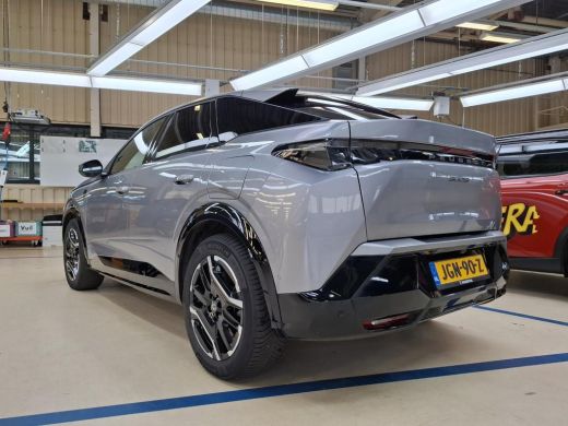 Peugeot e-3008 GT Avantage 210 73 kWh ActivLease financial lease