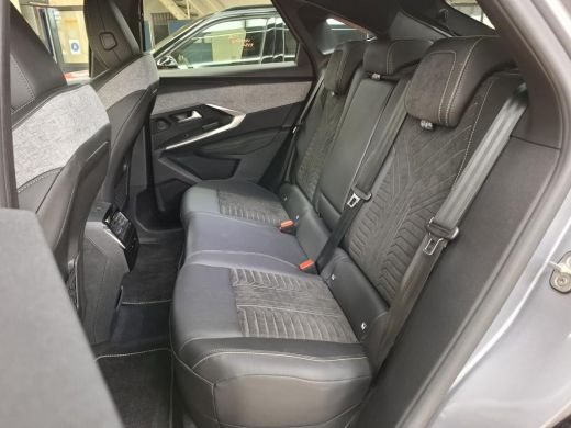 Peugeot e-3008 GT Avantage 210 73 kWh ActivLease financial lease