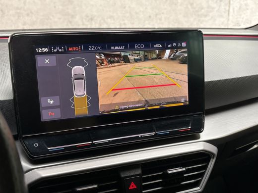 Seat Leon 1.4 TSI eHybrid PHEV FR 204Pk Automaat (APPLE CARPLAY, GROOT NAVI, STUUR/STOELVERWARMING, CAMERA,... ActivLease financial lease