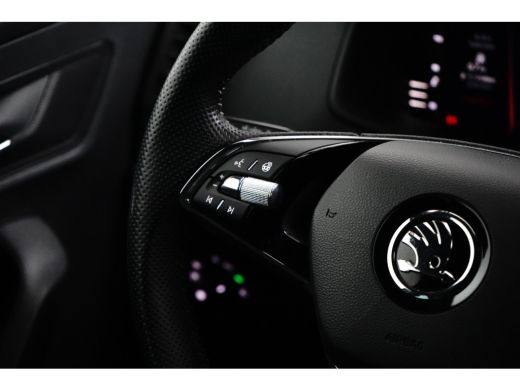 Skoda Karoq 1.5 TSI 150 pk ACT Sportline Business | Achteruitrijcamera | Navigatie | Maxtrix LED | Stoel/stuu... ActivLease financial lease