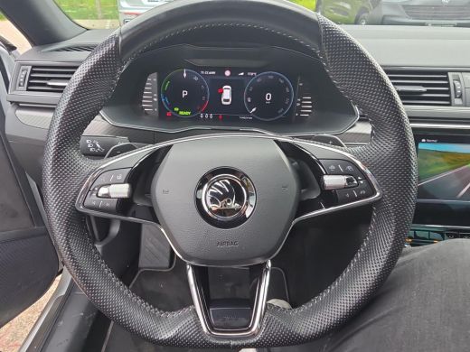 Skoda Superb Combi 1.4 TSI iV Sportline Business | Wordt verwacht | Trekhaak | A.Camera | ACC | PDC | Verw. Vo... ActivLease financial lease