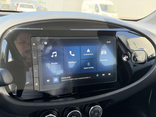 Toyota Aygo 1.0 VVT-i MT Play ActivLease financial lease
