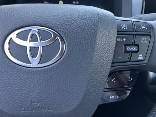 Toyota C-HR 2.0 Plug-in Hybrid 220 Dynamic | Stoel- + stuurverwarming | Carplay | Dode hoek waarschuwing | Ke... ActivLease financial lease