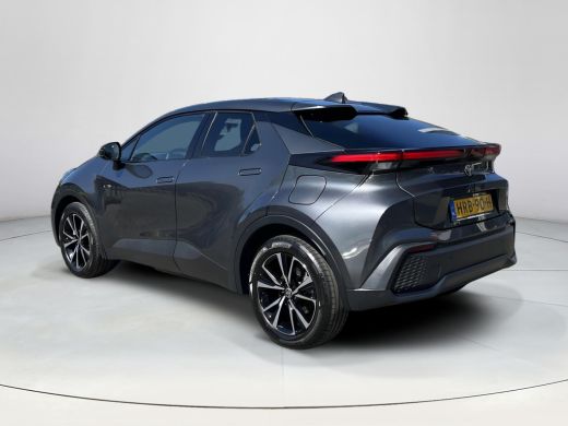 Toyota C-HR 2.0 Plug-in Hybrid 220 Dynamic | Stoel- + stuurverwarming | Carplay | Dode hoek waarschuwing | Ke... ActivLease financial lease