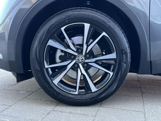 Toyota C-HR 2.0 Plug-in Hybrid 220 Dynamic | Stoel- + stuurverwarming | Carplay | Dode hoek waarschuwing | Ke... ActivLease financial lease
