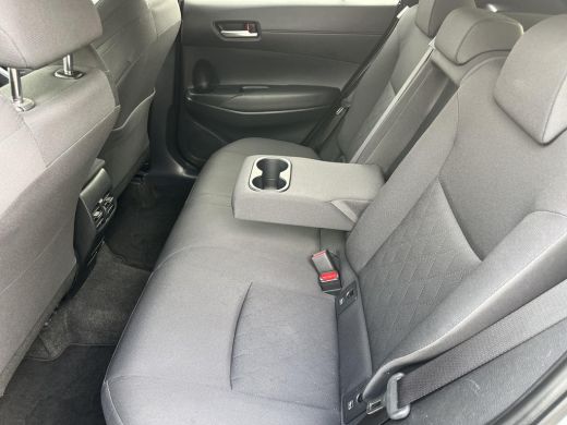 Toyota Corolla Cross Hybrid 140 Style | Carplay | Elektrische klep | 18 inch LM-velgen | Keyless entry | LED koplampen | ActivLease financial lease