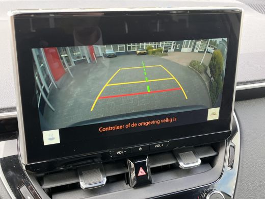 Toyota Corolla Cross Hybrid 140 Style | Carplay | Elektrische klep | 18 inch LM-velgen | Keyless entry | LED koplampen | ActivLease financial lease