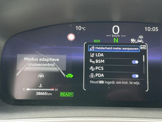 Toyota Corolla Cross Hybrid 140 Style | Carplay | Elektrische klep | 18 inch LM-velgen | Keyless entry | LED koplampen | ActivLease financial lease