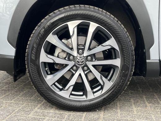 Toyota Corolla Cross Hybrid 140 Style | Carplay | Elektrische klep | 18 inch LM-velgen | Keyless entry | LED koplampen | ActivLease financial lease