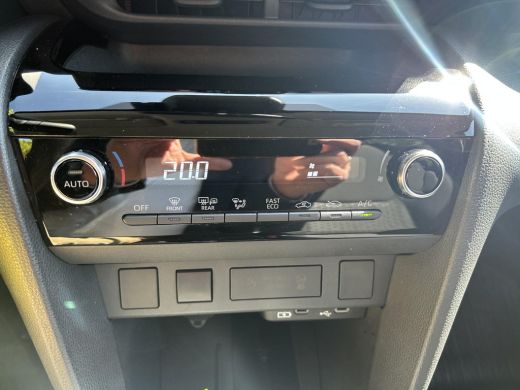 Toyota Yaris Cross 1.5 Hybrid 115 Business Plus ActivLease financial lease