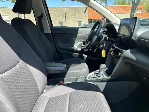 Toyota Yaris Cross 1.5 Hybrid 115 Business Plus ActivLease financial lease