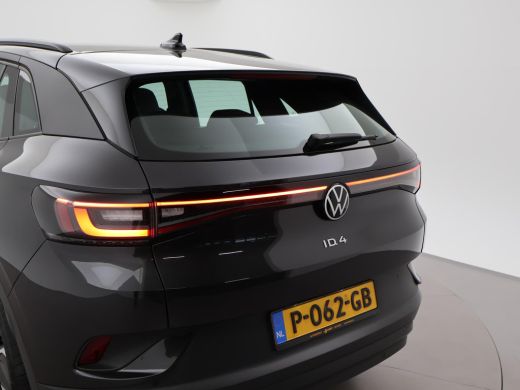 Volkswagen ID.4 PRO 77 kWh + ADAPTIVE CRUISE | STUURVERW. | STOELVERW. | SFEERVERLICHTING | DRAADLOZE CARPLAY ActivLease financial lease