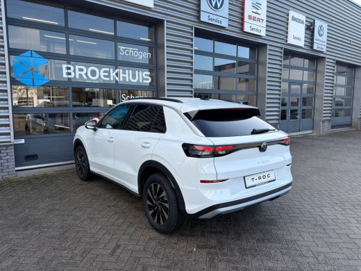 Volkswagen T-Roc Life First Edition | 'App-Connect' draadloze smartphone integratie | Automatische afstandsregelin... ActivLease financial lease