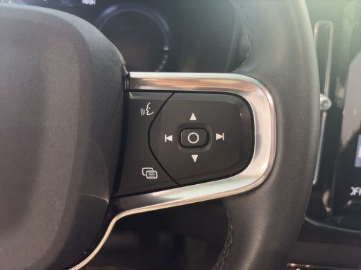 Volvo  XC40 1.5 T5 Recharge Inscription Expression | Keyless entry | Harman kardon | DAB | Camera | Cruise co... ActivLease financial lease