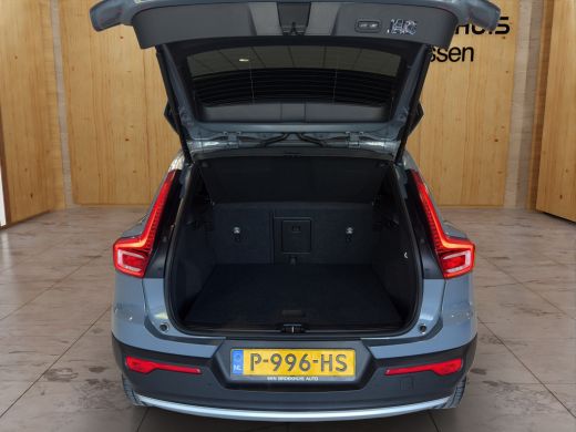 Volvo  XC40 1.5 T5 Recharge Inscription Expression | Keyless entry | Harman kardon | DAB | Camera | Cruise co... ActivLease financial lease