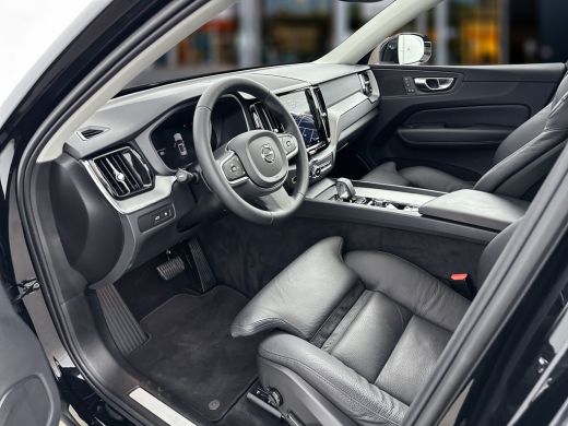 Volvo  XC60 T6 Recharge Core Bright Long Range | 20" | Leder | Elektr. verst. Stoelen | Parkeercamera | Stoel... ActivLease financial lease