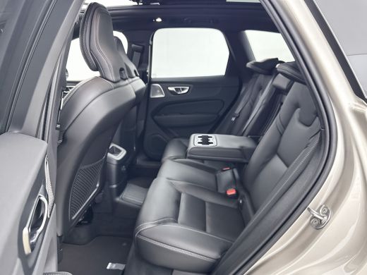 Volvo  XC60 T8 Recharge Ultra Dark | 21" | Luchtvering | Geventileerd Nappa | Massagestoelen | Bowers & Wilki... ActivLease financial lease