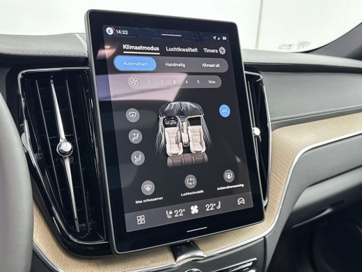 Volvo  XC60 T8 Recharge Ultra Dark | 21" | Luchtvering | Geventileerd Nappa | Massagestoelen | Bowers & Wilki... ActivLease financial lease