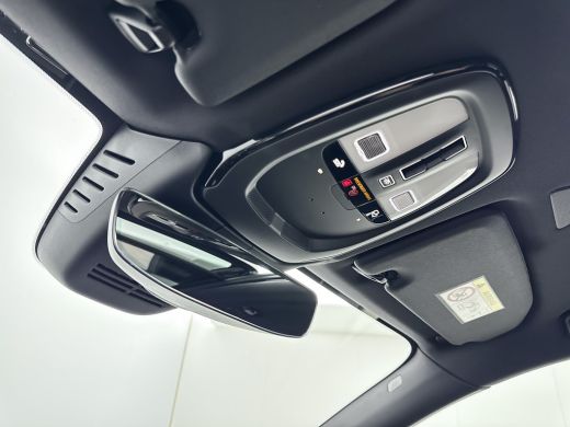 Volvo  XC60 T8 Recharge Ultra Dark | 21" | Luchtvering | Geventileerd Nappa | Massagestoelen | Bowers & Wilki... ActivLease financial lease