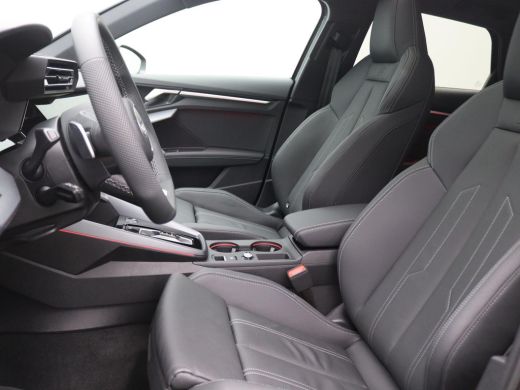 Audi A3 Sportback 45 TFSI e S edition Competition 272PK S-Tronic Pano-Schuifdak, Leder, Led matrix, memor... ActivLease financial lease