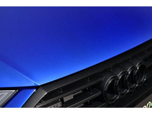 Audi A6 Limousine 55 TFSI e quattro Competition Pano Ultra-blau HUD ACC B&O ActivLease financial lease