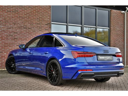 Audi A6 Limousine 55 TFSI e quattro Competition Pano Ultra-blau HUD ACC B&O ActivLease financial lease
