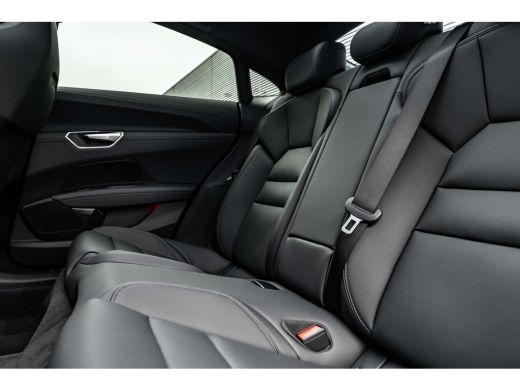 Audi e-tron GT 97 kWh 370 kW / 503 pk | Achterklep, automatisch bedienbaar | Audi sound system | Audi virtual co... ActivLease financial lease
