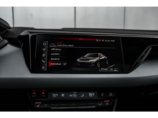 Audi e-tron GT 97 kWh 370 kW / 503 pk | Achterklep, automatisch bedienbaar | Audi sound system | Audi virtual co... ActivLease financial lease