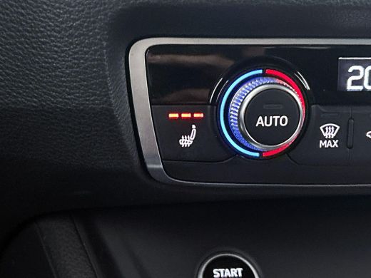 Audi Q3 35 TFSI 150PK S Line CAMERA | EL-ACHTERKLEP | KEYLESS ActivLease financial lease