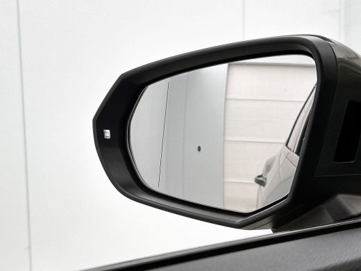 Audi Q3 35 TFSI 150PK S Line CAMERA | EL-ACHTERKLEP | KEYLESS ActivLease financial lease