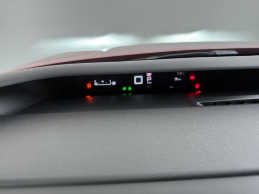 Citroën C3 Aircross Plus | Achteruitrijcamera | Extra getinte achterste zijruiten en achterruit | Koplampen met ECO L... ActivLease financial lease