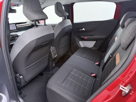 Citroën C3 Aircross Plus | Achteruitrijcamera | Extra getinte achterste zijruiten en achterruit | Koplampen met ECO L... ActivLease financial lease
