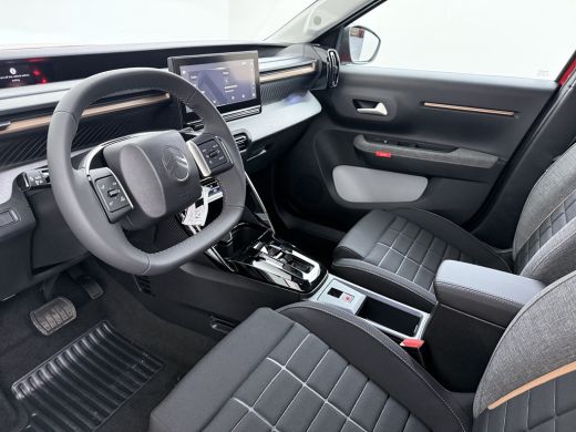 Citroën C3 Aircross Plus | Achteruitrijcamera | Extra getinte achterste zijruiten en achterruit | Koplampen met ECO L... ActivLease financial lease